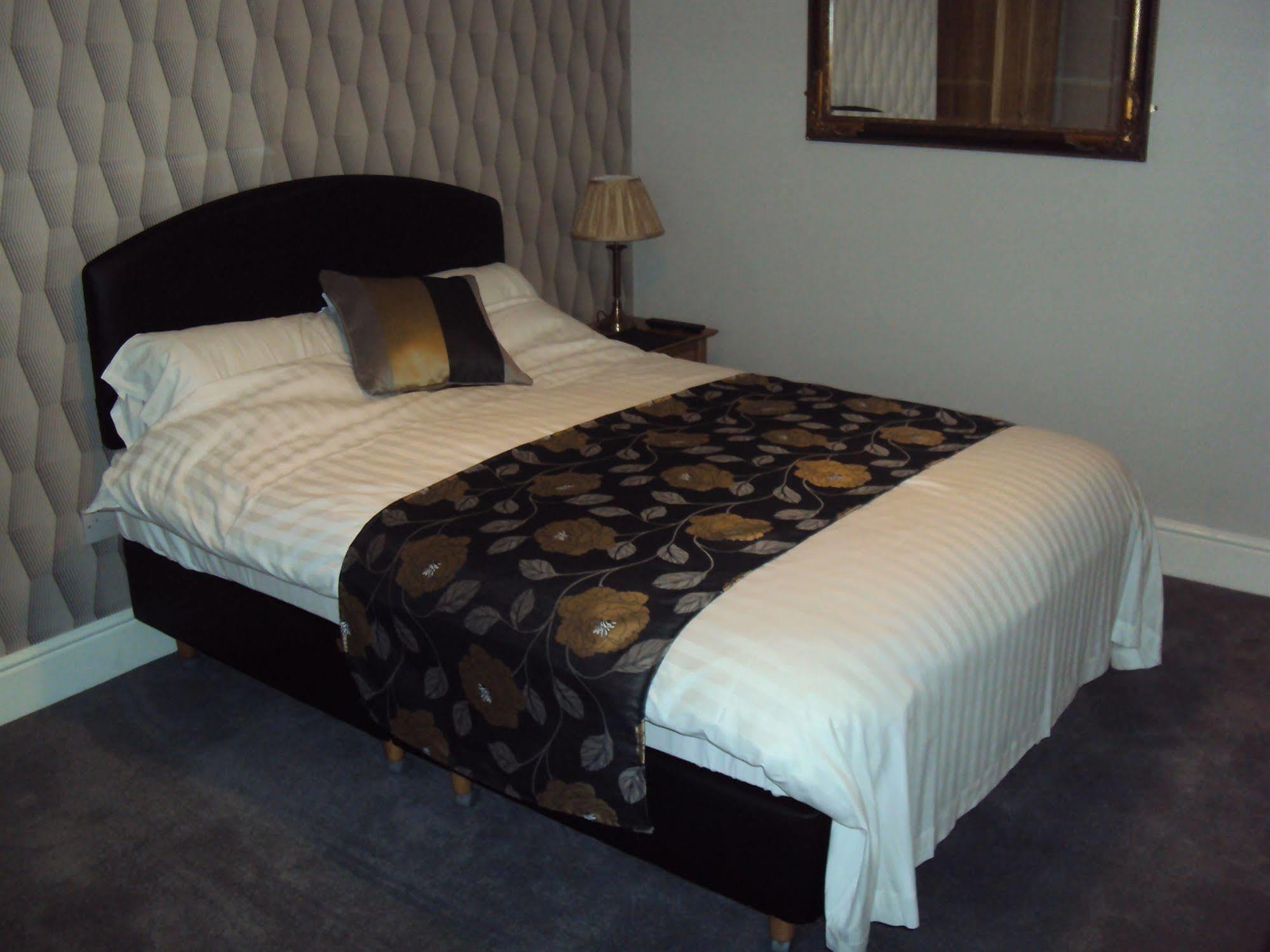 Jeffersons Hotel & Serviced Apartments (Adults Only) Barrow-in-Furness Екстериор снимка